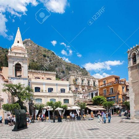 La Corte Di Aci Ачиреале Екстер'єр фото