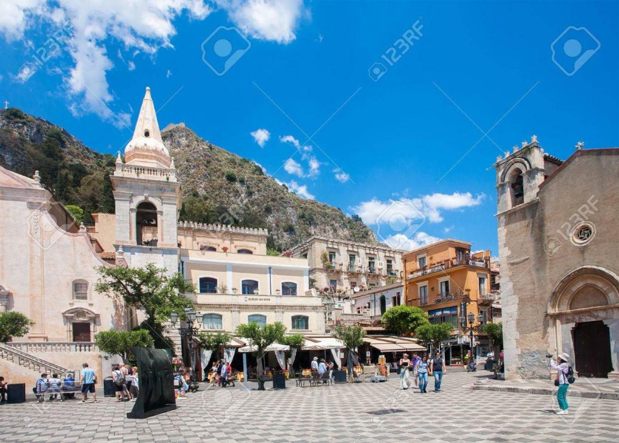 La Corte Di Aci Ачиреале Екстер'єр фото